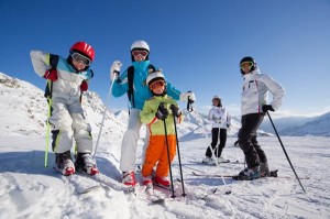 family-skiing-winter-sports