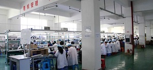Usine de fabrication de e-cigarettes Kangertech leader de la production mondiale Usine de fabrication de cigarette électronique à Shengzen